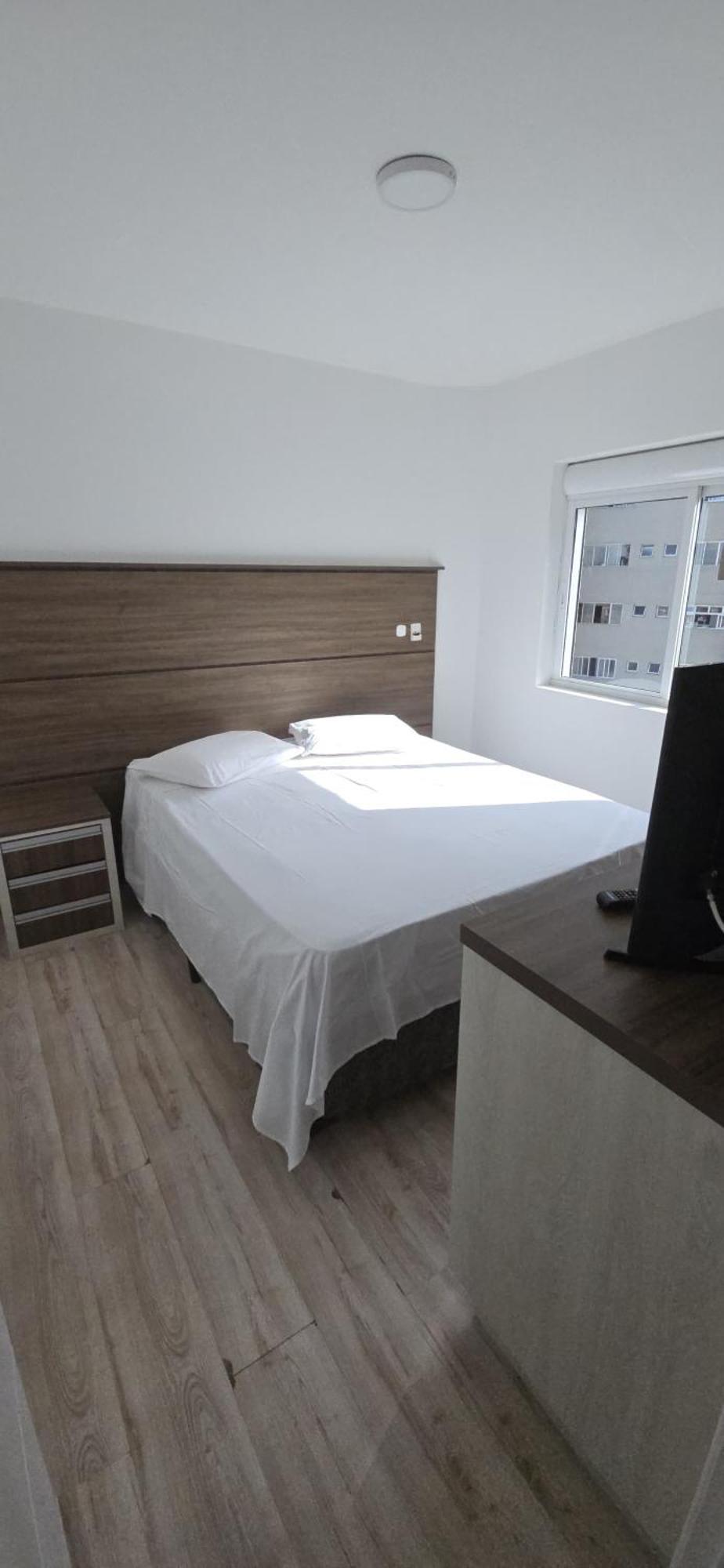 Real Plaza Flat 1505